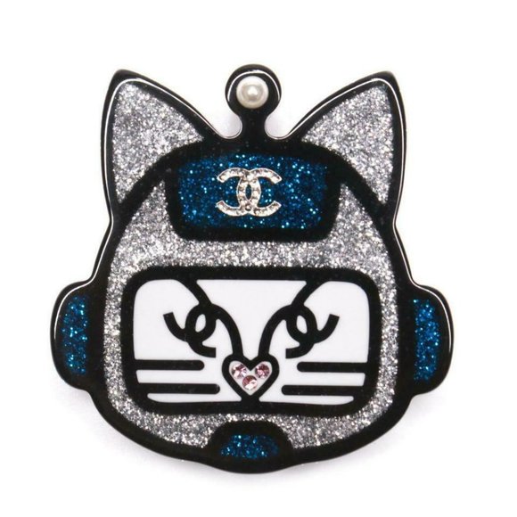 Chanel- CC Monogram Cat Brooch Pin Silver Blue Robot NEW BOX Mothers Day gift - Picture 1 of 10